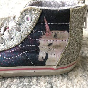 Vans Unicorn Silver Sk8-Hi Zips Girls Toddler 8.5